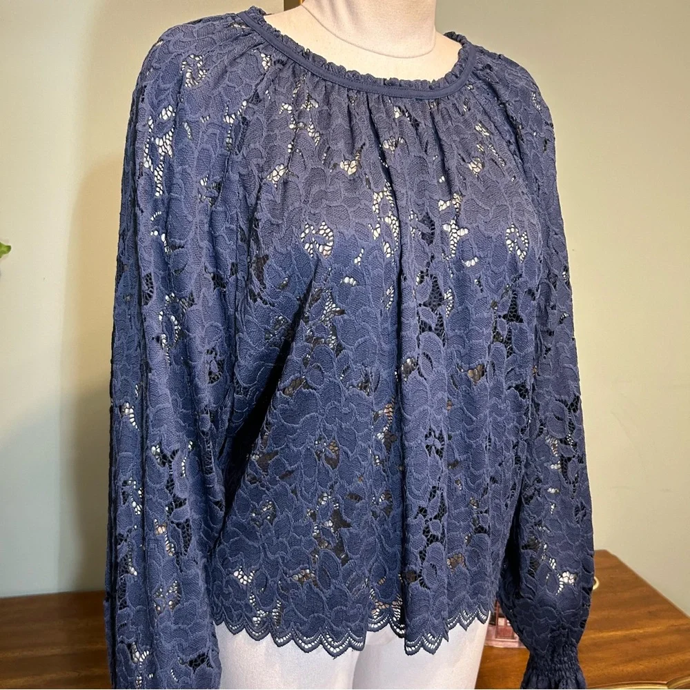 Free People Navy Blue Floral Lace Elastic Sleeve Blouse